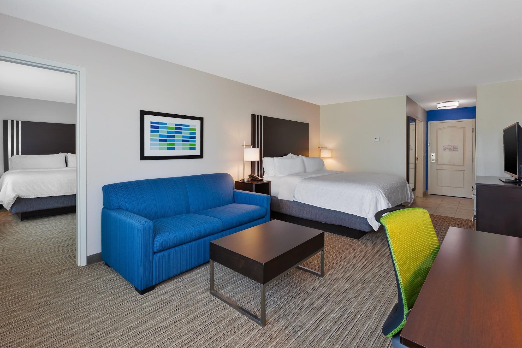 Holiday Inn Express & Suites - Effingham By Ihg Luaran gambar